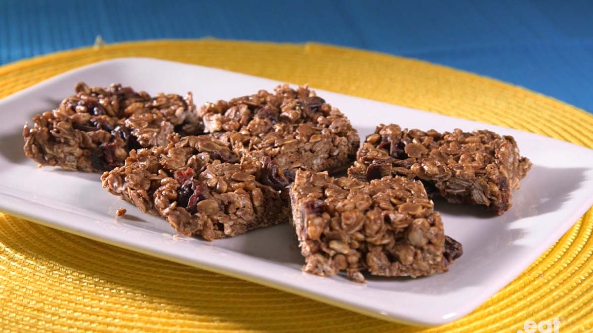 No Bake Chocolate Cherry Oats Bars